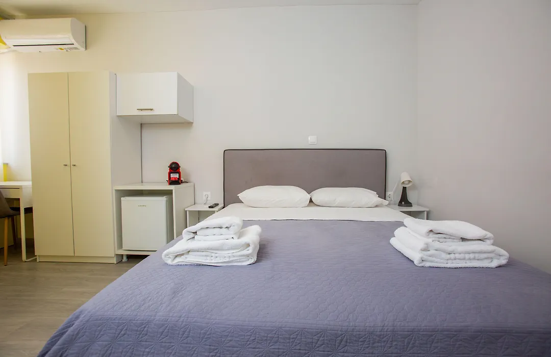 Raise Boutique Rooms In The Center Of Athens-1
