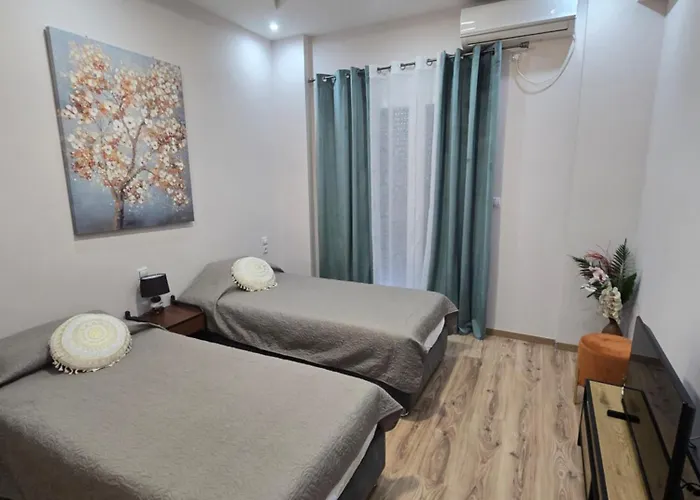 Cozzy Double Bedroom